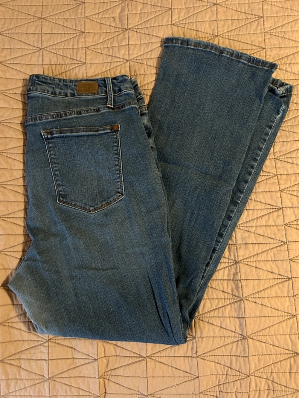 Judy Blue Medium Blue Boot Cut Jeans
